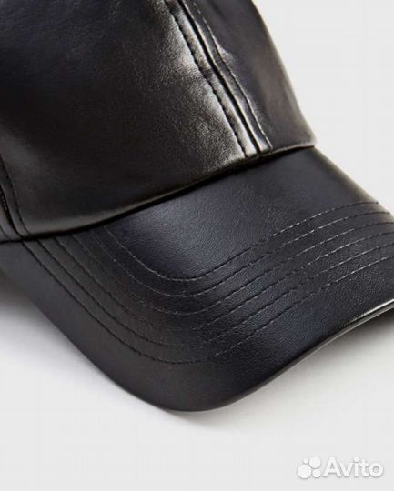 Новая бейсболка