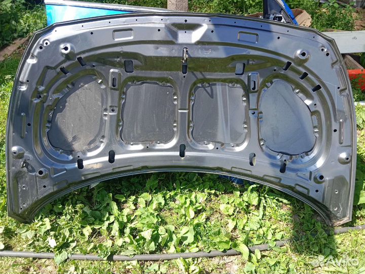 Капот на hyundai solaris 1