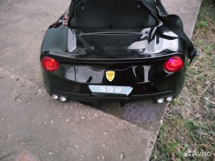 Детский электромобиль бу