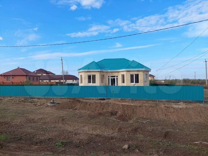 Дом 139 м² на участке 10 сот.