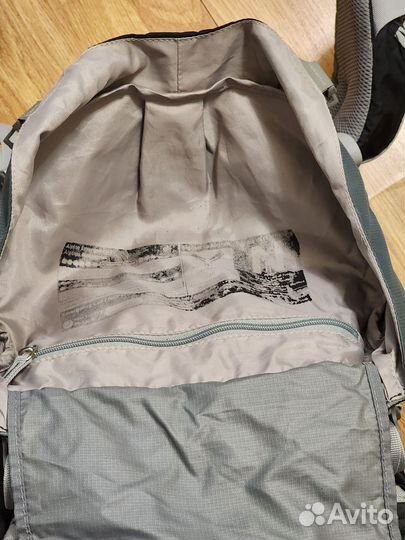 Рюкзаки туристические Deuter