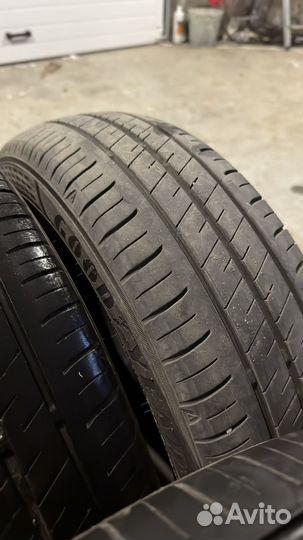 Goodyear EfficientGrip Eco EG02 165/65 R14 79S