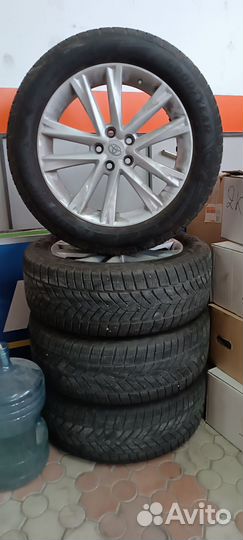 Колеса на Toyota Highlander r19