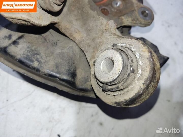 Кулак задний левый BMW 3 E90 2007