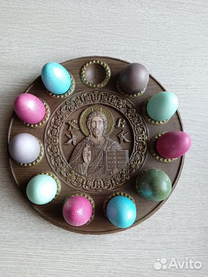 Менажницы, поднос и блюда пасхальные