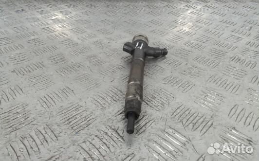 Форсунка дизельная toyota RAV 4 ZSA3 (GEA03AL04)