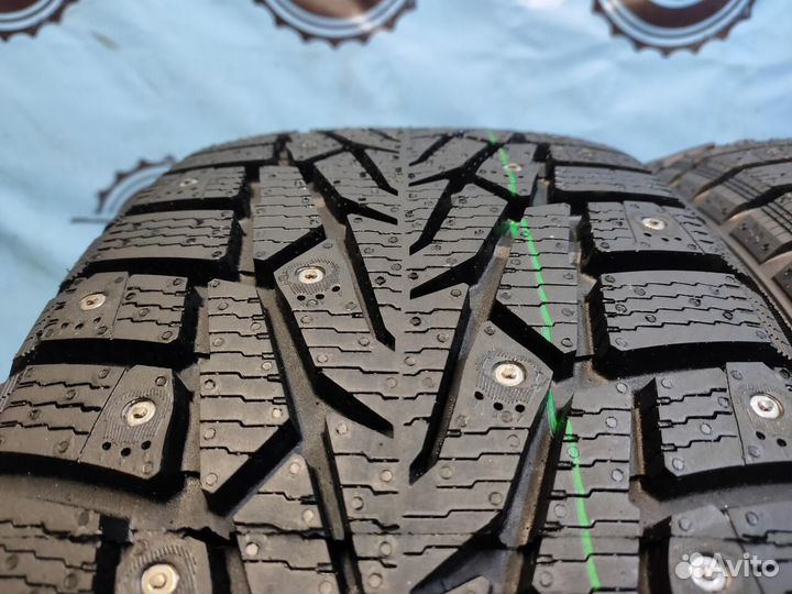 Ikon Tyres Nordman 7 215/55 R17 123R