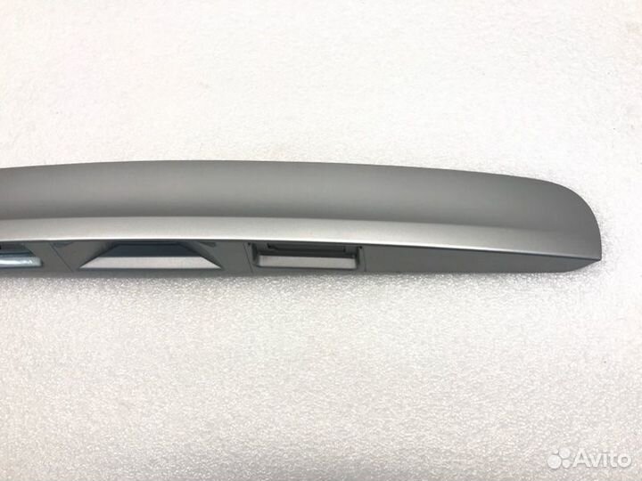 Накладка двери багажника Nissan Qashqai 1.6 2009