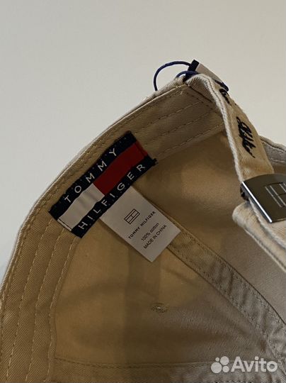 Кепка/Бейсболка Tommy Hilfiger бежевая