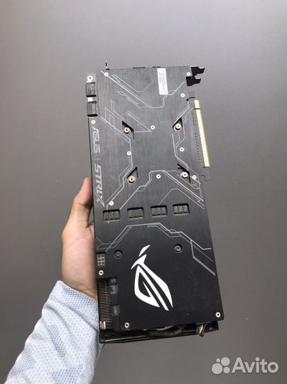 Asus strix GTX 1080 8gb