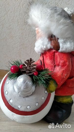 Новогодняя фигура Мальчик с шаром