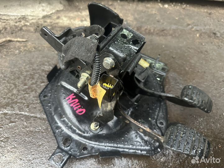 Педальный узел Renault Clio, Symbol МКПП