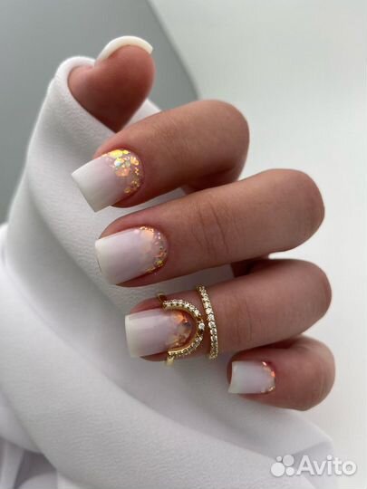 Маникюр и педикюр в 4 руки