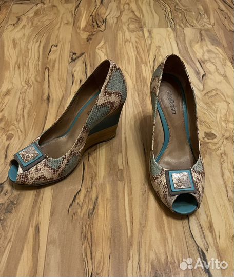 Туфли женские