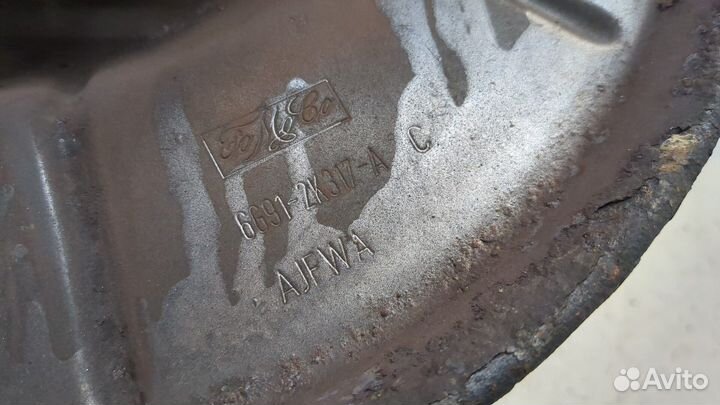 Ступица (кулак, цапфа) левая задняя Volvo S60