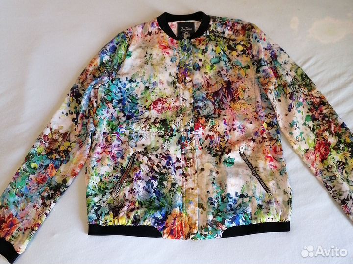 Бомбер жен., новый