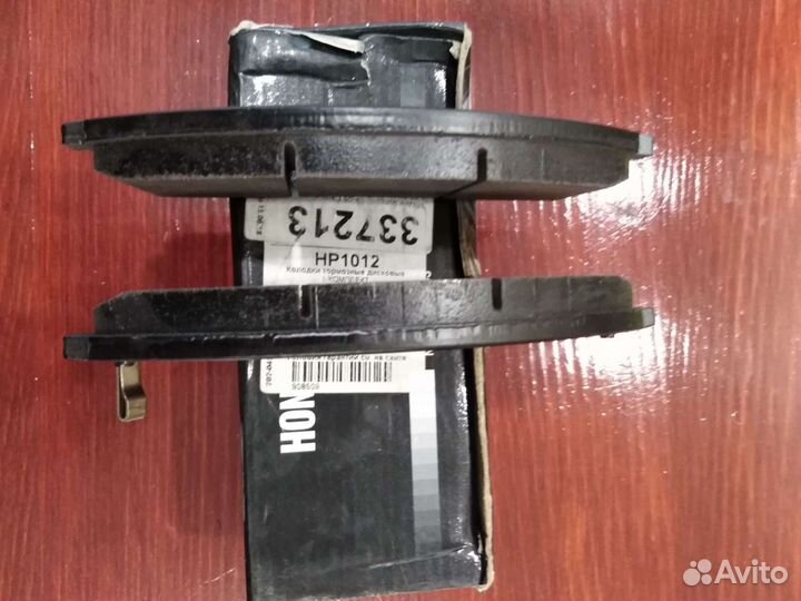 Колодки тормозные дисковые передние на Kia Bongo 3