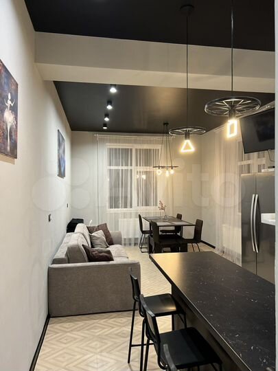 2-к. квартира, 74,2 м², 5/5 эт.