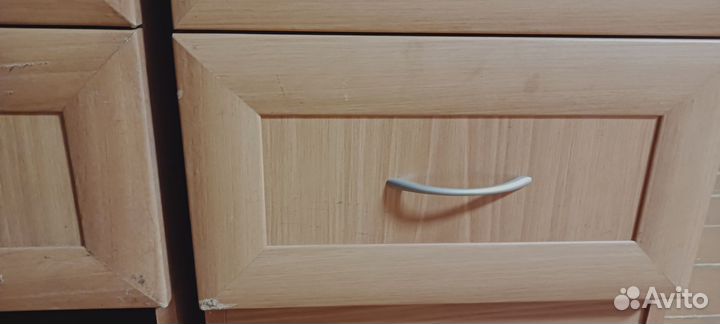 Тумба прикроватная