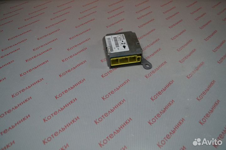 Nissan 98820-AV200 Блок управления SRS