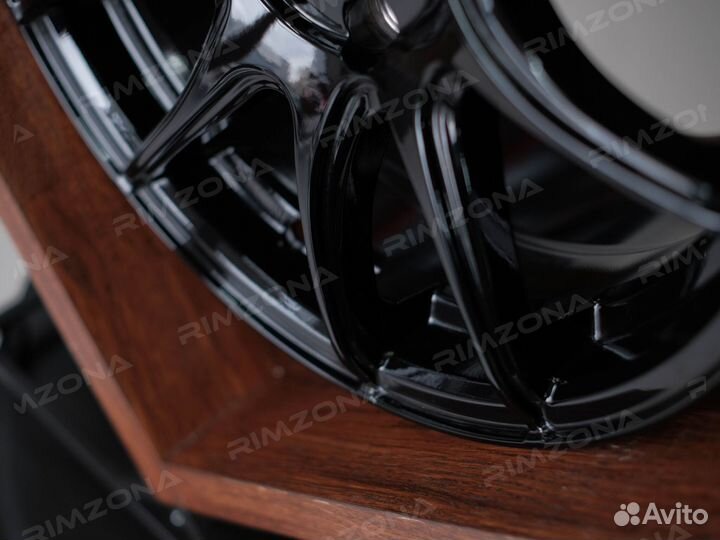 Литые диски Work R16 для LADA X-Ray. Арт160