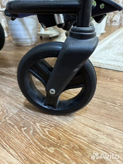 Детская инвалидная коляска