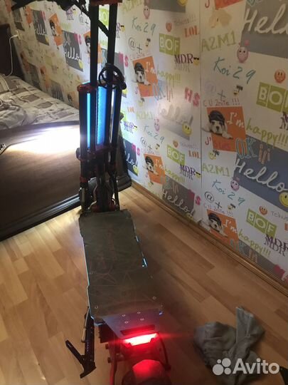 Электросамокат Yakomura raptor 11