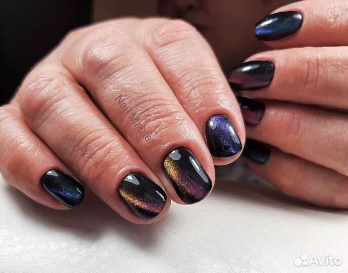 Маникюр, педикюр, наращивание ногтей