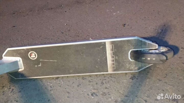 Трюковой самокат