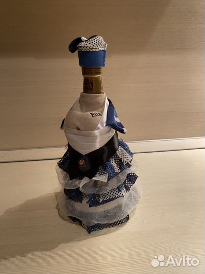 Подарочная одежда на бутылки