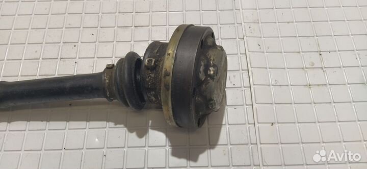 Вал карданный Mercedes W463
