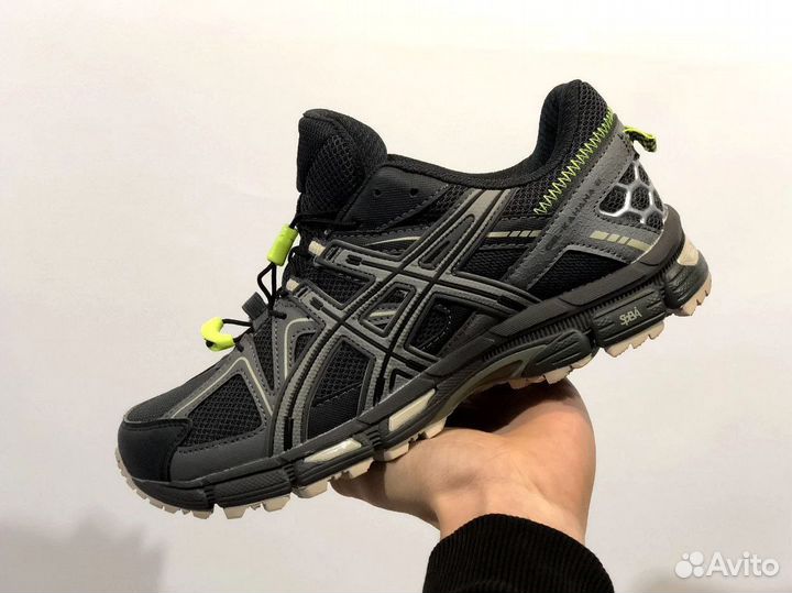 Кроссовки Asics надежные