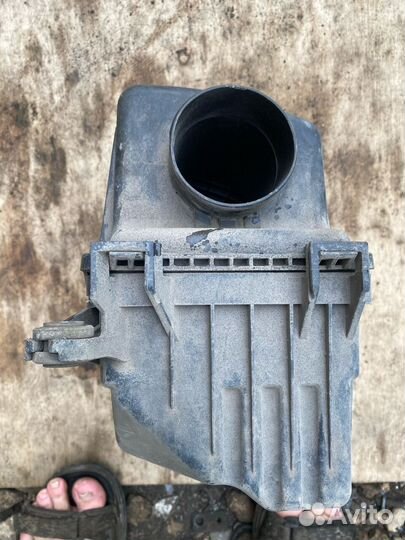 Корпус воздушного фильтра Hyundai Solaris 1