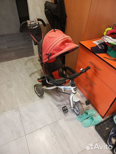 Детский велосипед с родительской ручкой