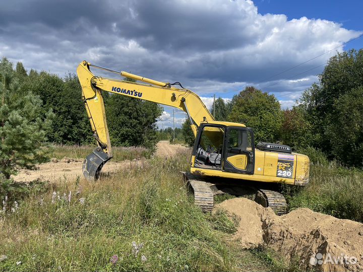 Гусеничный экскаватор Komatsu PC220-7, 2005