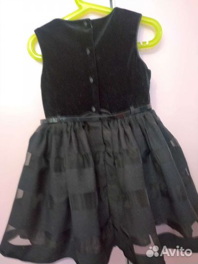 Очаровательное платье на утреник 104-110