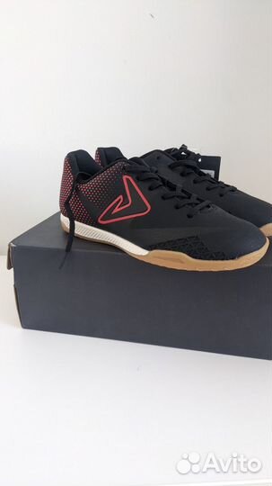 Кроссовки спортивные. Демикс. Спортмастер