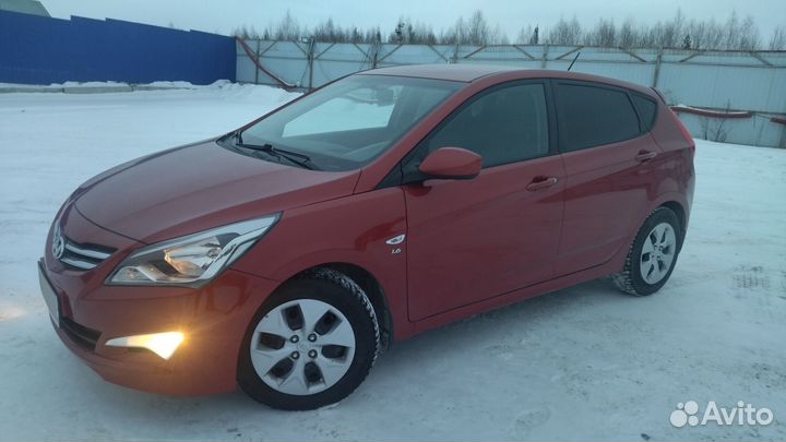 Hyundai Solaris 1.6 AT, 2015, 60 000 км