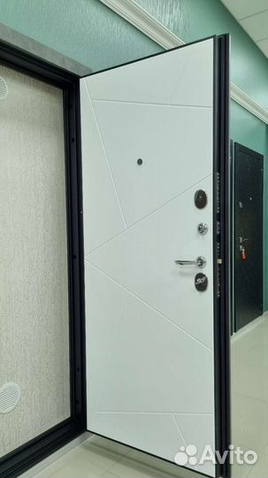 Дверь входная