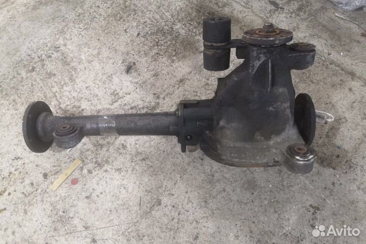 Редуктор передний lincoln navigator u28