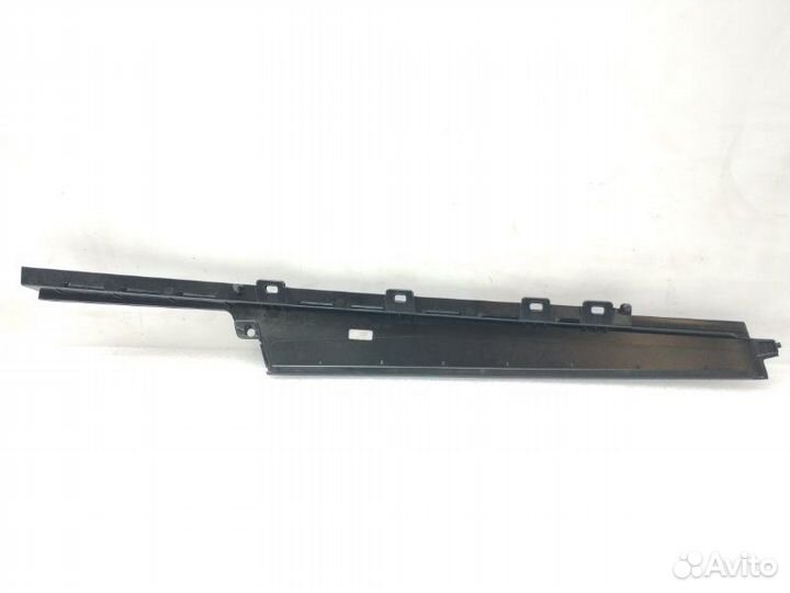 Накладка двери передняя правая Land Rover