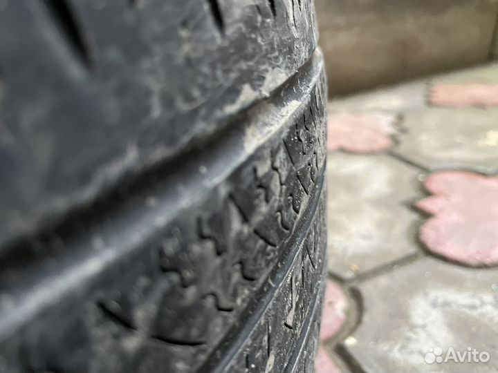 Pirelli P Zero 235/45 R18 94