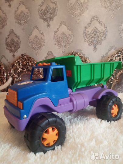 Крутой грузовик