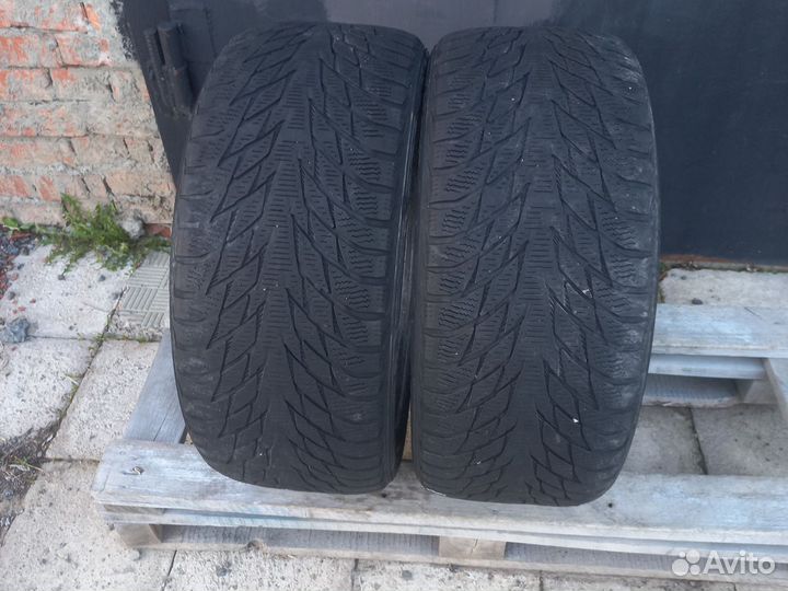 Nokian Tyres Hakkapeliitta R2 245/40 R18