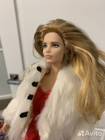 Коллекционная кукла барби Наталья Водянова