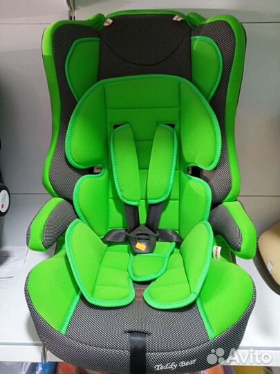 Автомобильное кресло