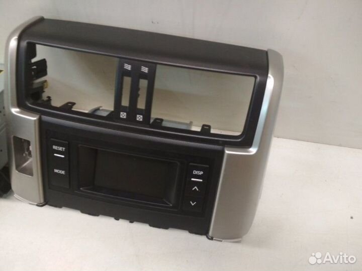 Магнитола передняя Toyota Land Cruiser Prado 150