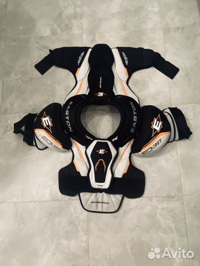 Нагрудник хоккейный Easton SR L