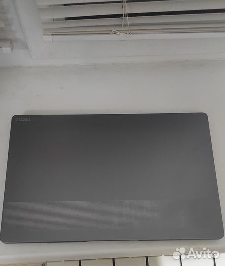 Tecno megabook t1