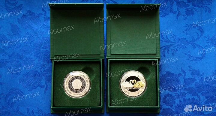 Казахстан 100 и 200 тенге 2021-2023гг в коробках